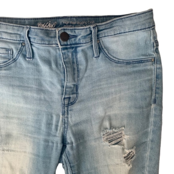 Distressed High Rise Cropped Jeans - Picture 4 of 7